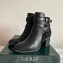 Ralph Lauren boots size 5 Image 4