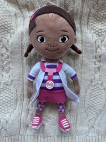 Disney Doc McSuffins Doc abou 13" Soft Toy Plush By Posh Paws Use Please look at the pictures