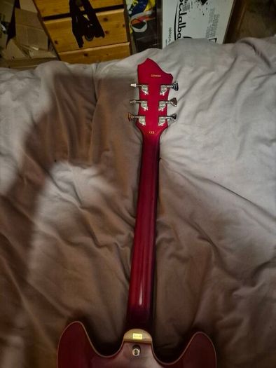 Hagstrom Viking SemiHollow