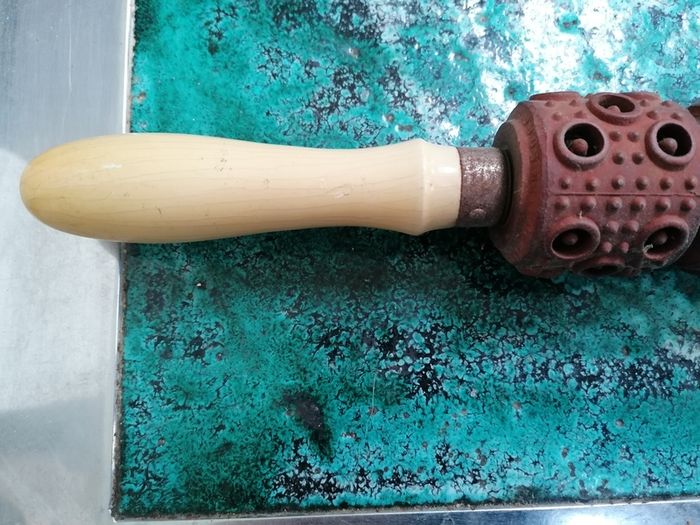 Vintage body massager