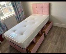New Stylish Double 4ft, 4ft6, King 5ft And 6ft Superking Sizes Divan Beds Instock. Drawers And Optional Tufted Mattresses Available. Free Delivery