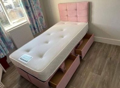 New Stylish Double 4ft, 4ft6, King 5ft And 6ft Superking Sizes Divan Beds Instock. Drawers And Optional Tufted Mattresses Available. Free Delivery