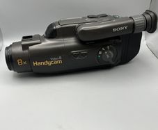 Sony Handycam Video 8 CCD-FX200E PAL Video Camera