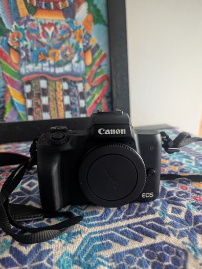 Canon Eos M50