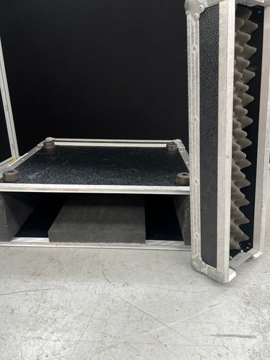 Flight case clear out pt.4