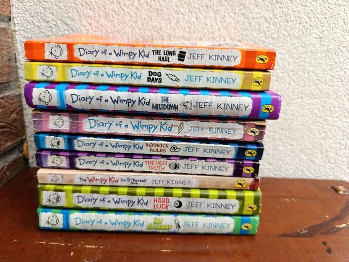 Diary of a Wimpy Kid Bundle 9x