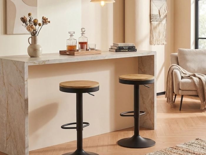Wooden Bar Stools Set of 2 Adjustable Counter Height Barstools, Round Breakfast Vintage High Bar Chairs Rustic Swivel for Home Kitchen, Easy to Assemble, Brown and Black