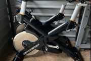 Sportop CB8500 spin bike 30kg flywheel