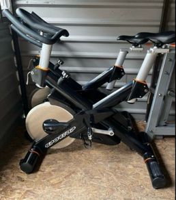 Sportop CB8500 spin bike 30kg flywheel
