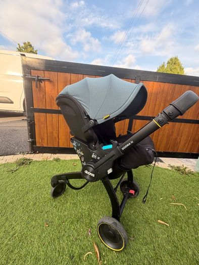 Doona X sage green car seat