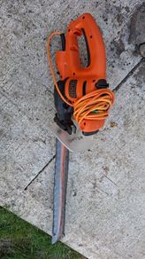 Black and decker hedge trimmer