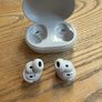 Bose Noise Cancelling Earphones Image 3