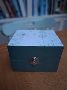 (Open to offers) Jewellery box (Measurements in description)