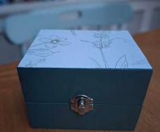 (Open to offers) Jewellery box (Measurements in description)