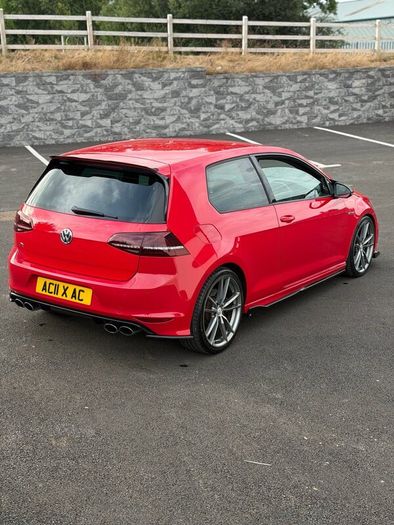 2015 Volkswagen Golf R