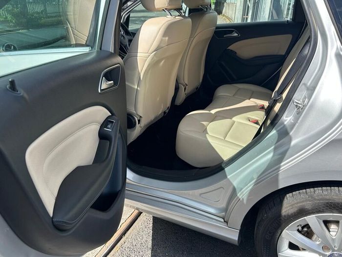 Mercedes-Benz B-Class 2014