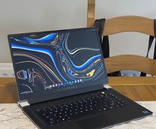 Alienware X15 R2