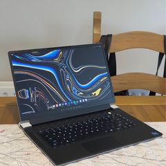 Alienware X15 R2
