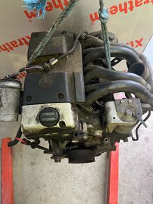 Mercedes Benz C220D Engine (Year: 1998)