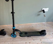 boys electric scooter