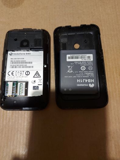 Vodaphone 845 Huawei Battery, pin locked, for parts or repair