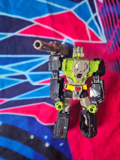 Transformers Titans Return Furos & Hardhead Deluxe Class 2015