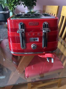 Delonghi toaster