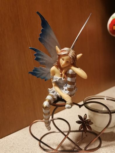 Pixie Candle -