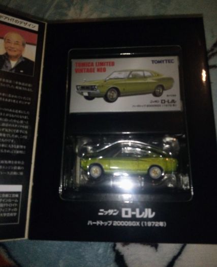 [tomica Limited Vintage Neo 1/64] Nissan Laurel Ht 2000 Sgx (green) Era Edition