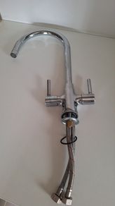 Kitchen sink tap for repair