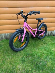 trek caliber 16 inch pink