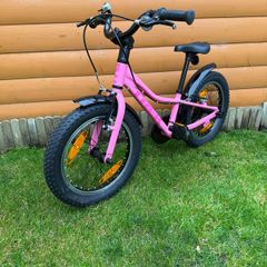 trek caliber 16 inch pink
