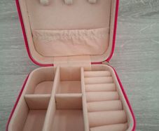 New small jewellery box