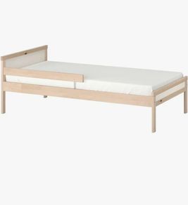 Toddler bed with everything