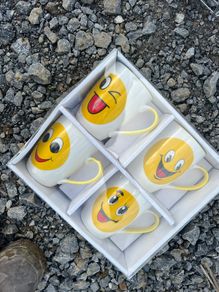 Mugs
