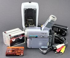Sony DCR-TRV14E Nightshot Premium Mini DV tape camcorder