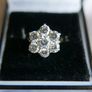 Vintage 9Ct Solid Gold 375 Beautiful Cubic Zirconia Ring 3,99g Image 2