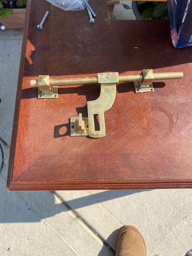 Solid brass aldrop