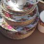 Royal Albert Part Dinner Set Image 9