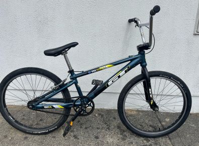 GT Pro series 24" BMX