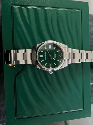 Rolex OP green 41m MINT condition