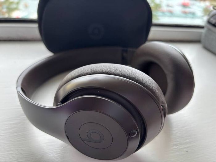 Beats Studio Pro Wireless Noise Cancelling Headphones