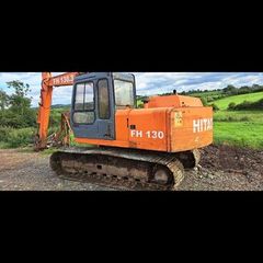 Hitachi FH 130.3 digger