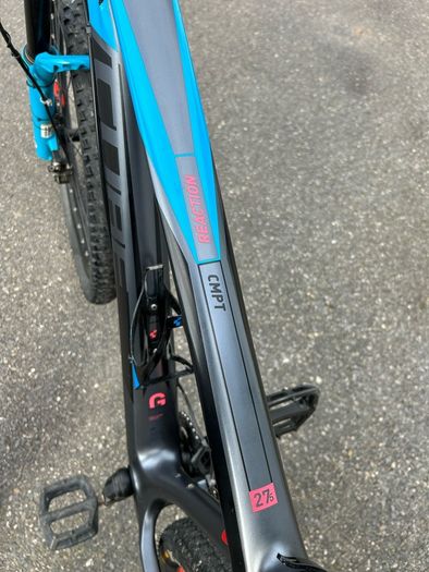 Cube carbon BIke