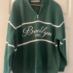ladies sweat top
