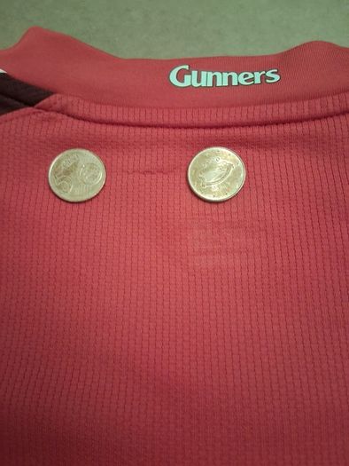 Arsenal Jersey. Official Arsenal Home Jersey From Season 2008 / 2010. Authentic Original From 2008. Not A Modern Day Remake.
