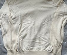 Burberry Knit in butter yellow