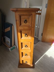 Mexican pine CD holder