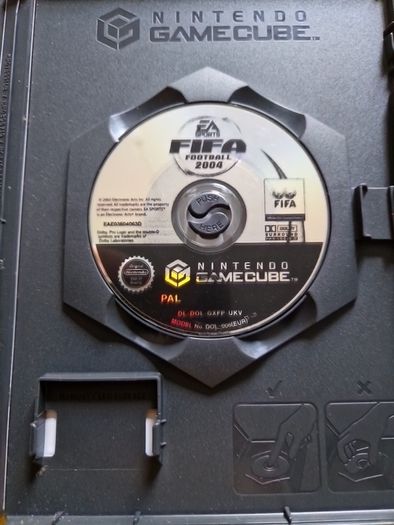 Fifa 2004  Nintendo gamecube and wii games Original