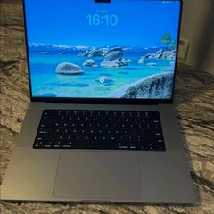Apple MacBook Pro 16" (2021) M1 Pro / 16GB / 512GB 88%BH